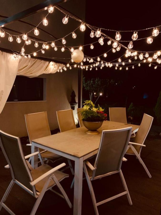 Kubiq Residence Giarmata Екстер'єр фото