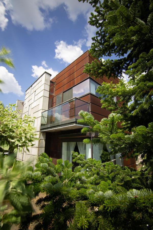 Kubiq Residence Giarmata Екстер'єр фото