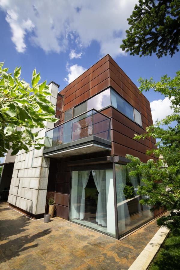 Kubiq Residence Giarmata Екстер'єр фото